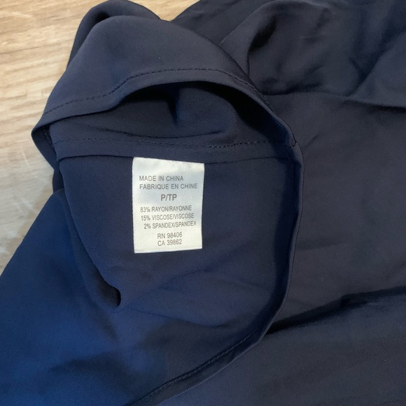 Theory Navy Silk Tank - Picture 5 of 6